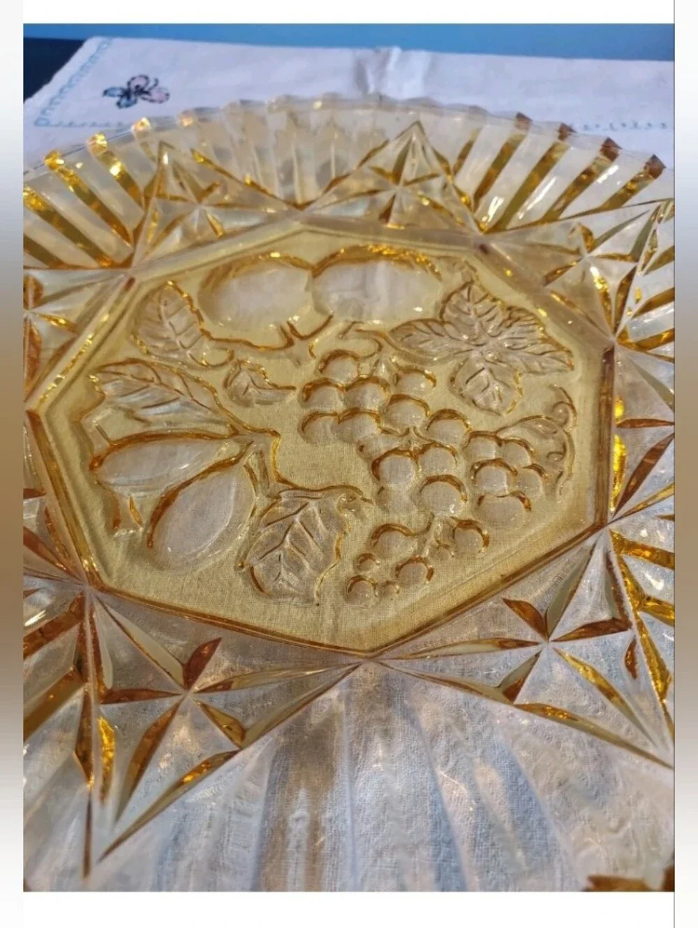 Vintage Federal Glass Serving Platter Plate Pioneer Yellow Amber Fruit 11 1/2
